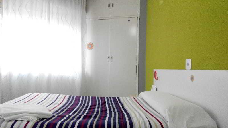 Arjori Rooms Hostal Саламанка Екстер'єр фото
